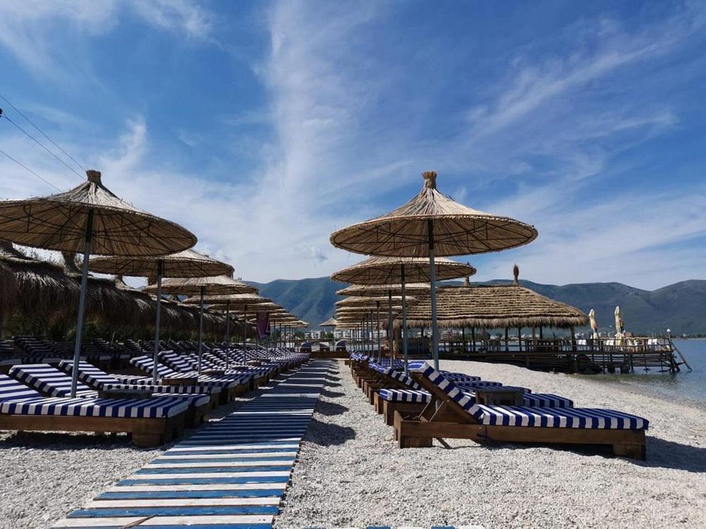 Pastarella Beachfront Resort Orikum Buitenkant foto